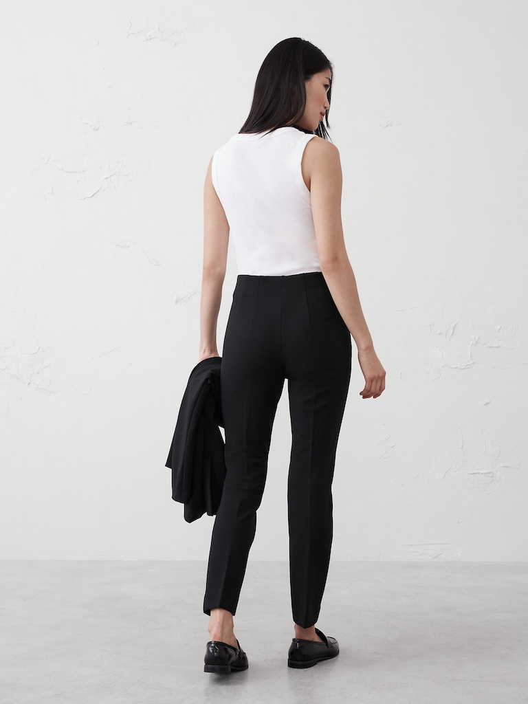 Skinny Ponte Pull-On Pant