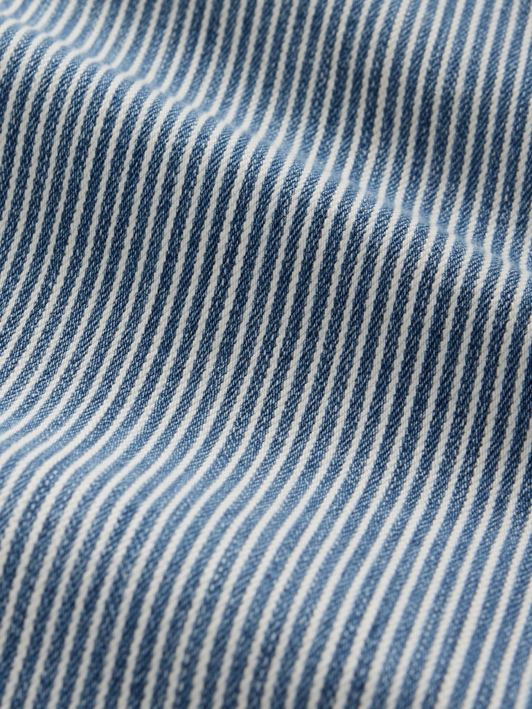 Mid Rise '90s Loose Jeans