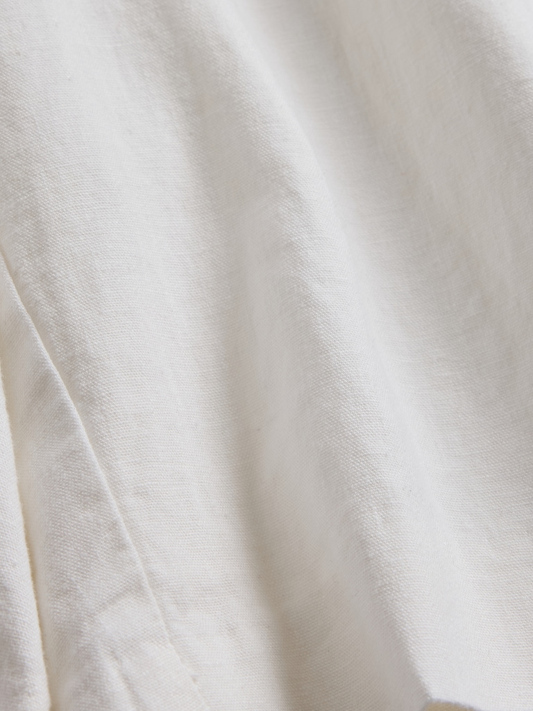 365 Low Rise Linen-Blend Trouser Shorts