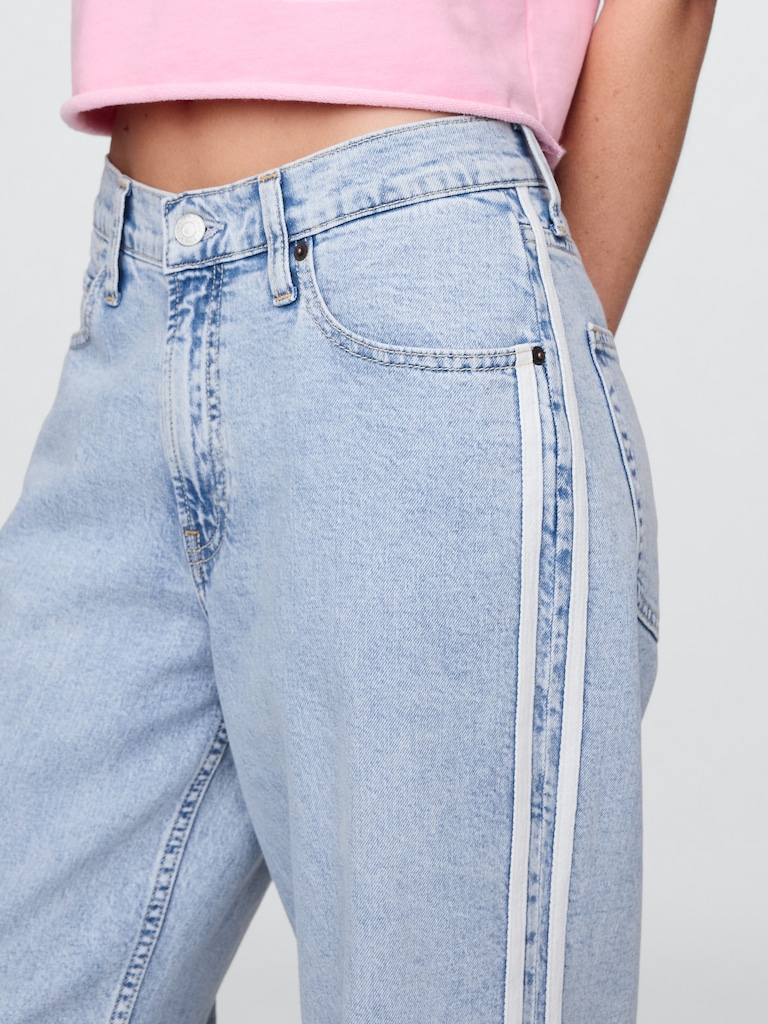 Mid Rise '90s Loose Jeans