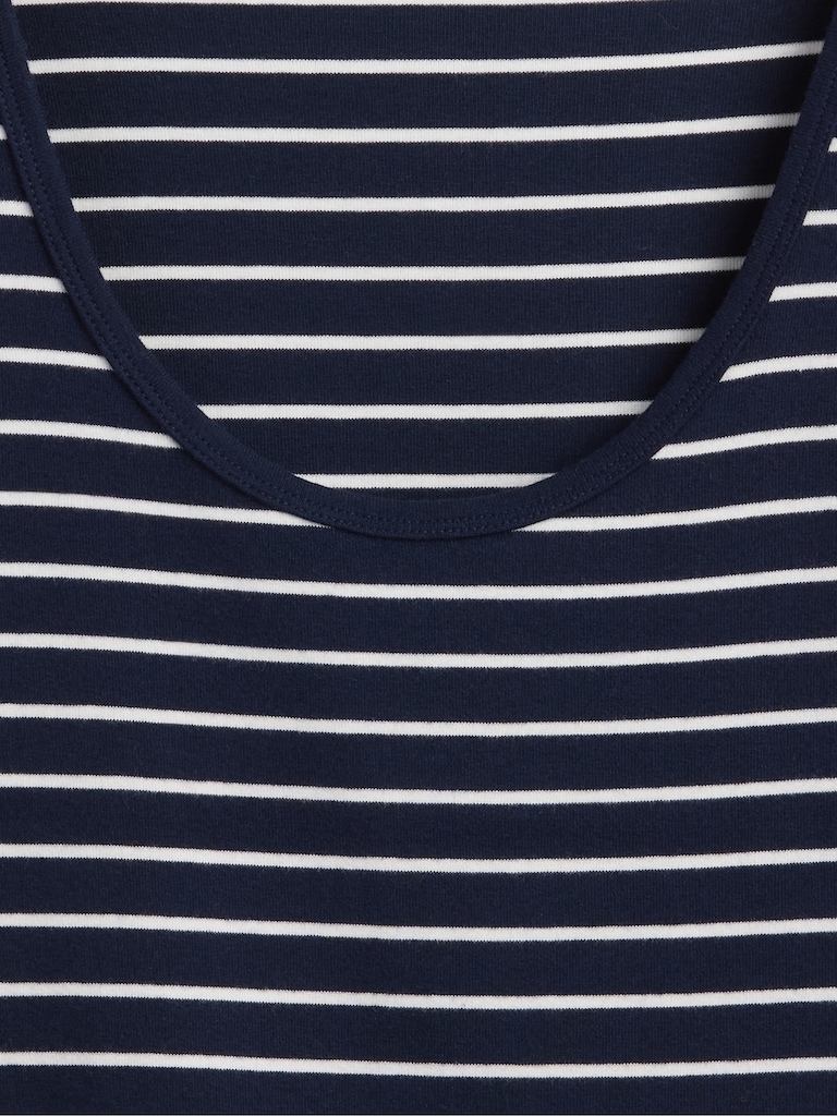 Modern Cap-Sleeve Crop T-Shirt