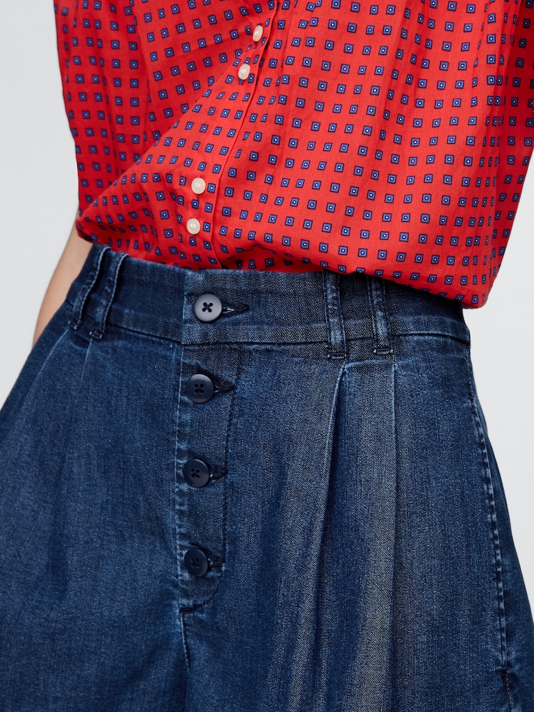 Gap × DÔEN High Rise Pleated Denim Trouser Shorts