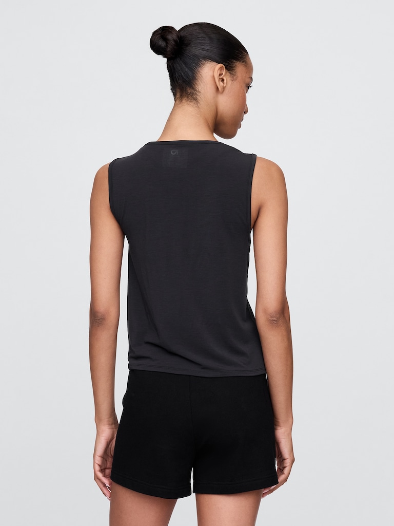 GapFit Breathe Twist-Front Tank Top