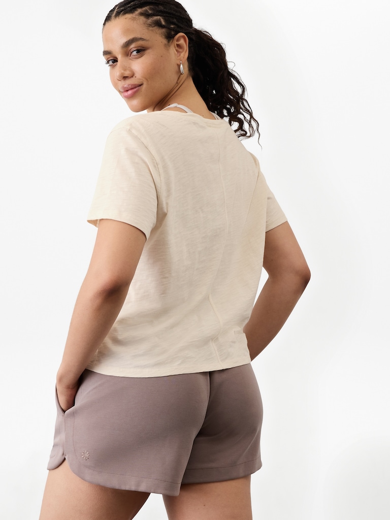 Essential Slub V-Neck Tee