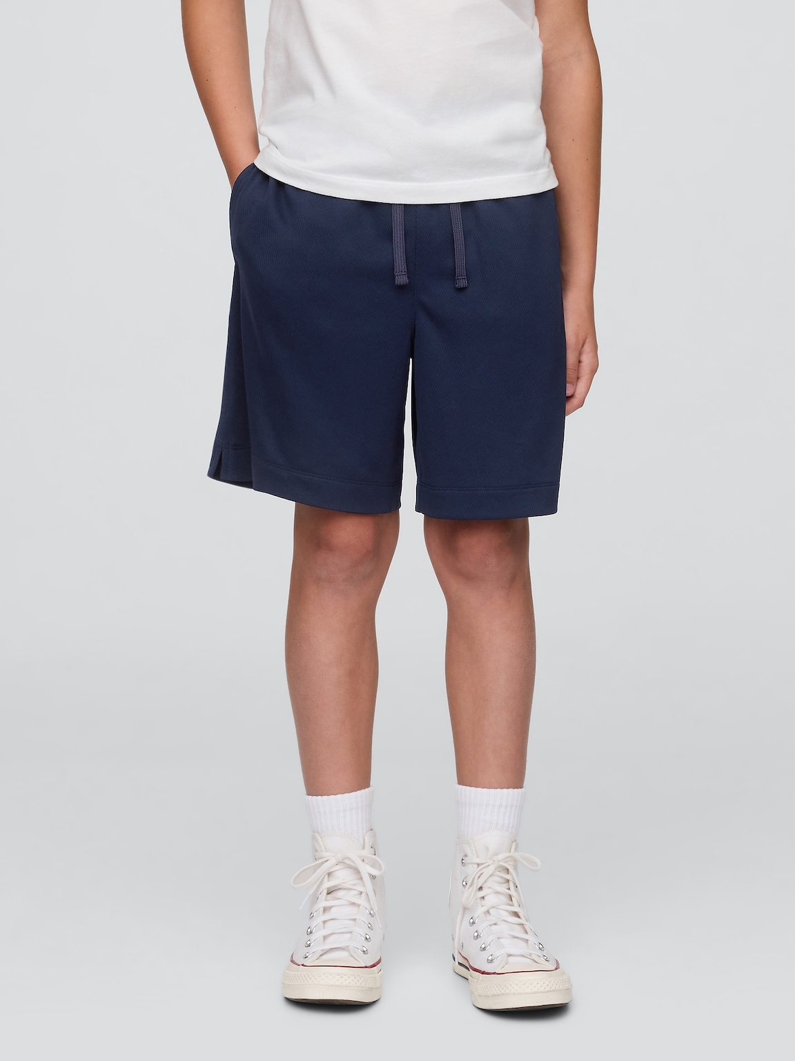 Kids GapFit 6" Recycled Mesh Easy Shorts