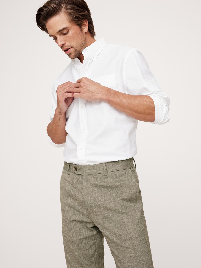 Slim Wrinkle-Resistant Dress Pant