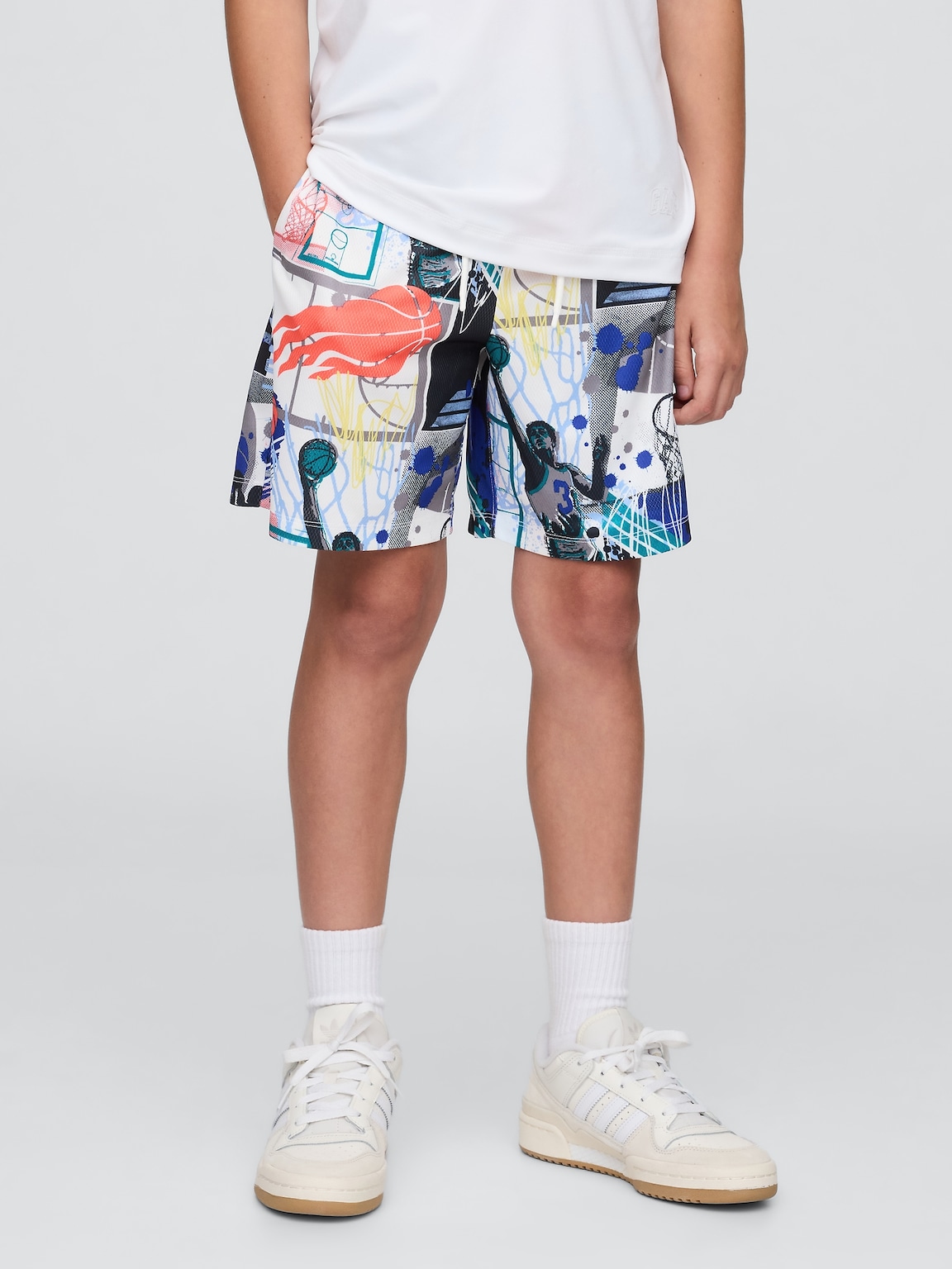 Kids GapFit 6" Recycled Mesh Easy Shorts