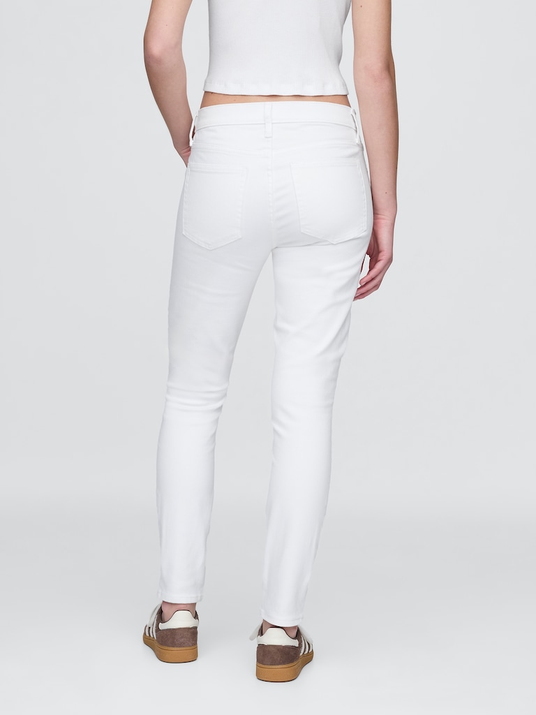 Mid Rise True Skinny Jeans