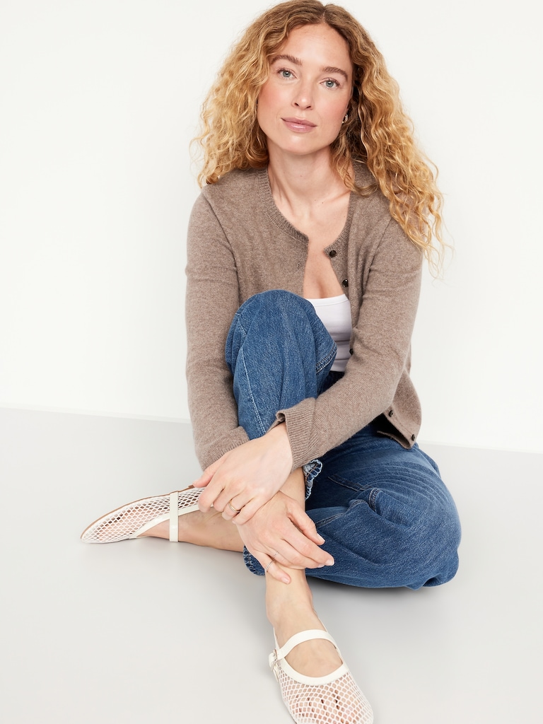 SoSoft Cropped Cardigan Sweater