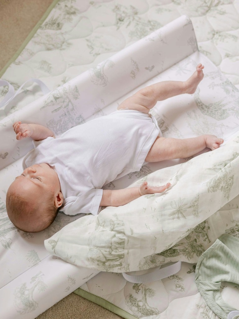 The Gilded Bird Contour Change Pad