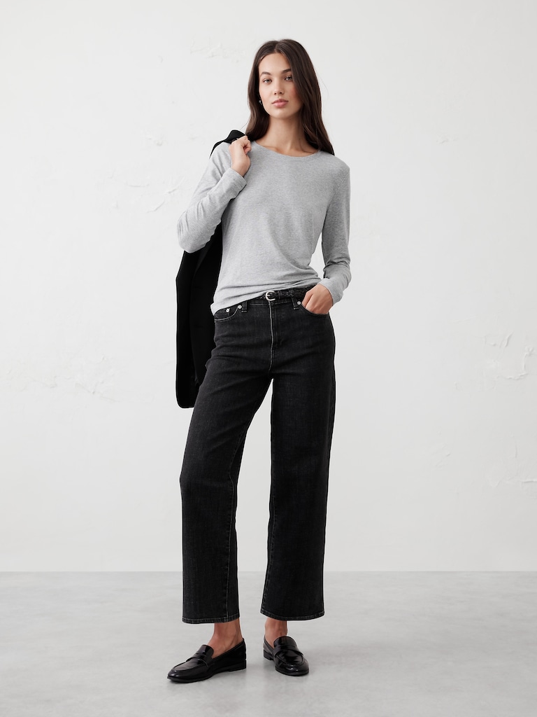 Timeless Long-Sleeve Crew-Neck T-Shirt