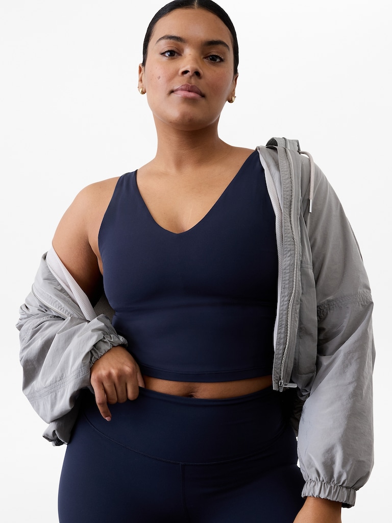 Transcend V-Neck Crop Sports Bra D-DD