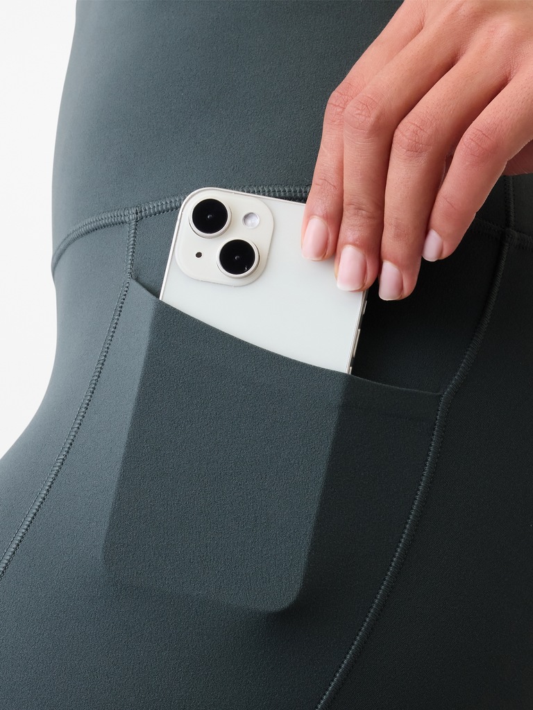 Salutation Stash High Rise Legging