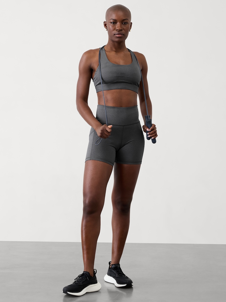 Interval High Rise 5" Short