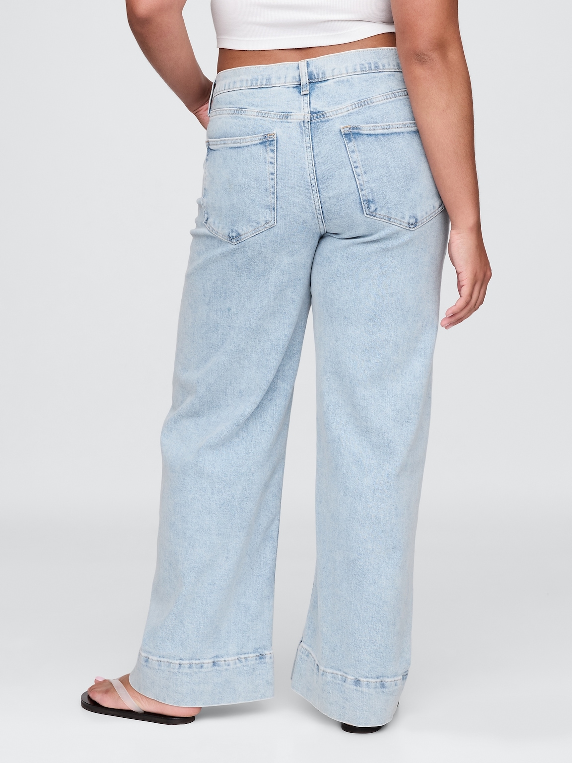 High Rise Stride Wide-Leg Ankle Jeans