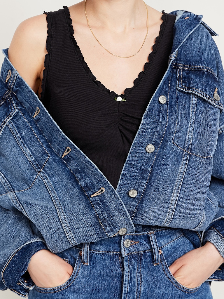 Camisole cintrée en tricot côtelé.