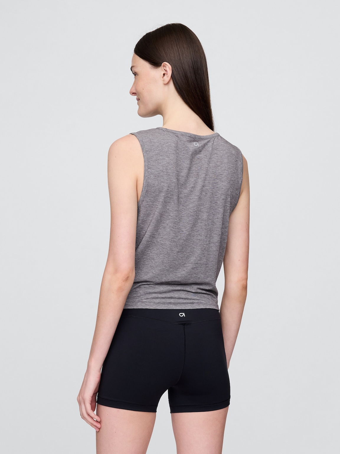 GapFit Breathe Twist-Front Tank Top