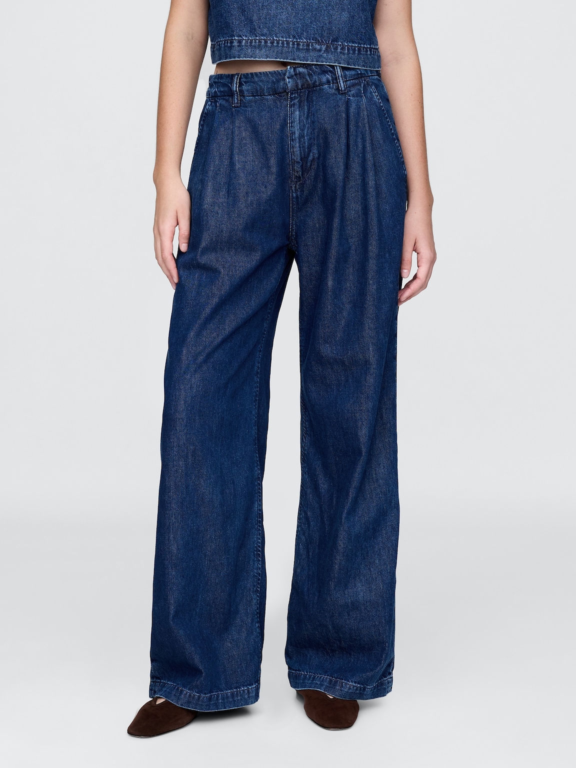 365 High Rise UltraSoft Denim Pleated Trousers