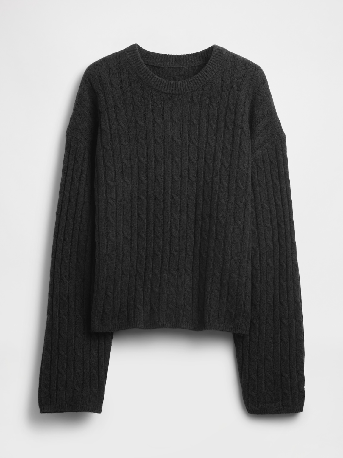 CashSoft Oversized Cable-Knit Sweater