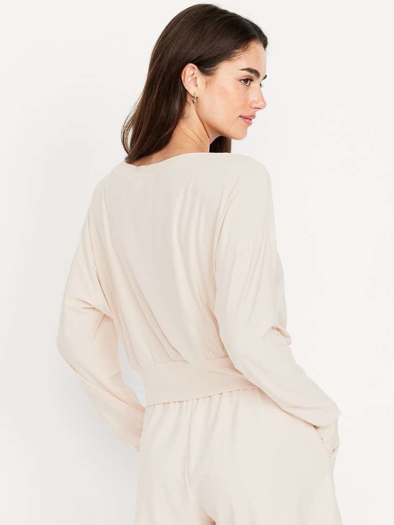 CloudMotion Boatneck Top