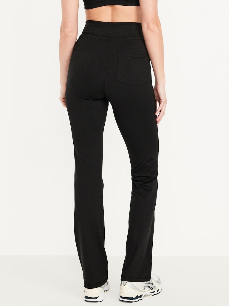 Extra High-Waisted CloudComfy Flare Leggings