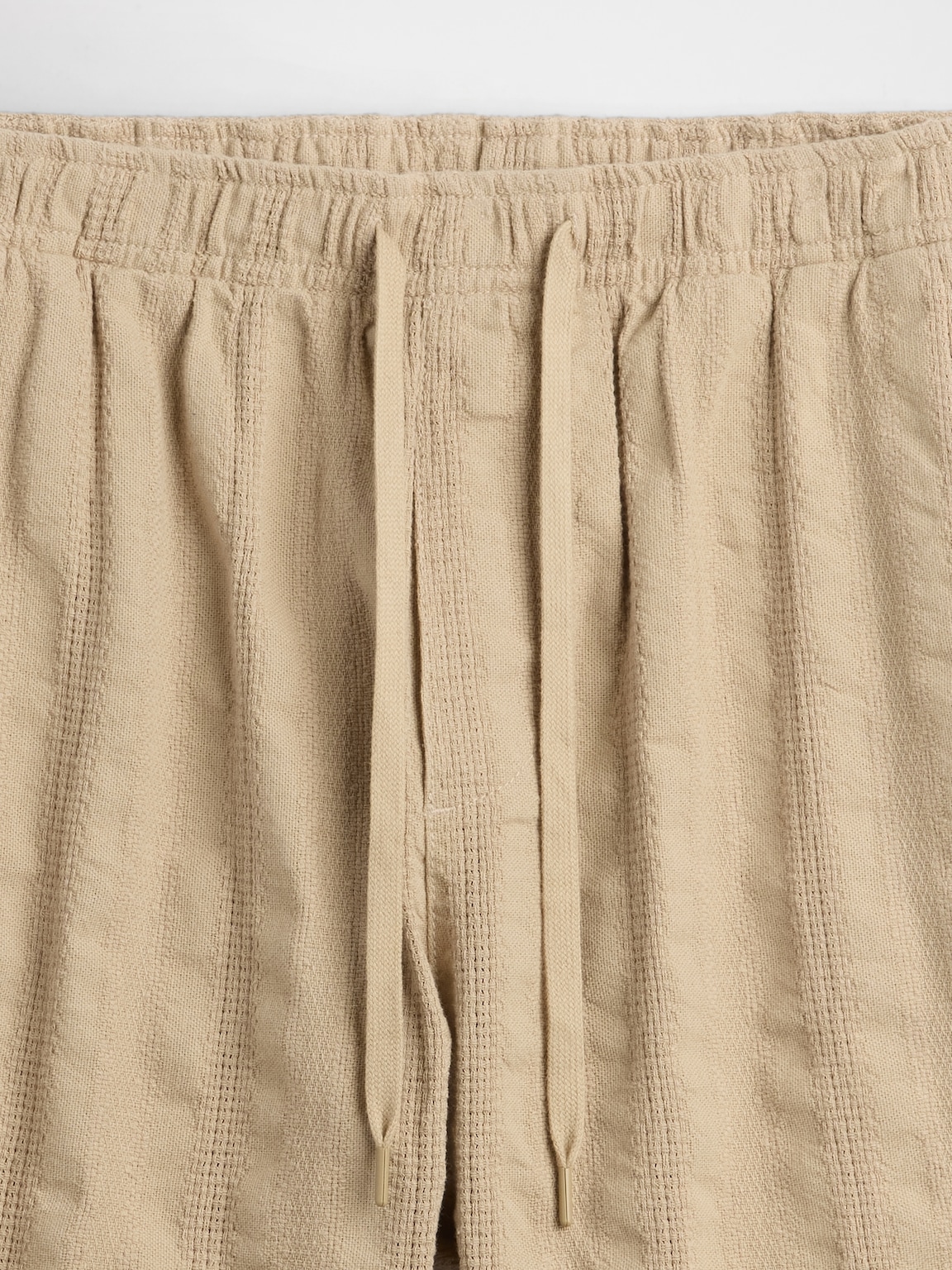 7" Textured Easy Shorts