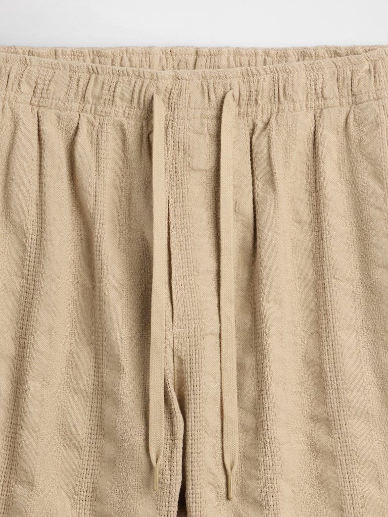 7" Textured Easy Shorts