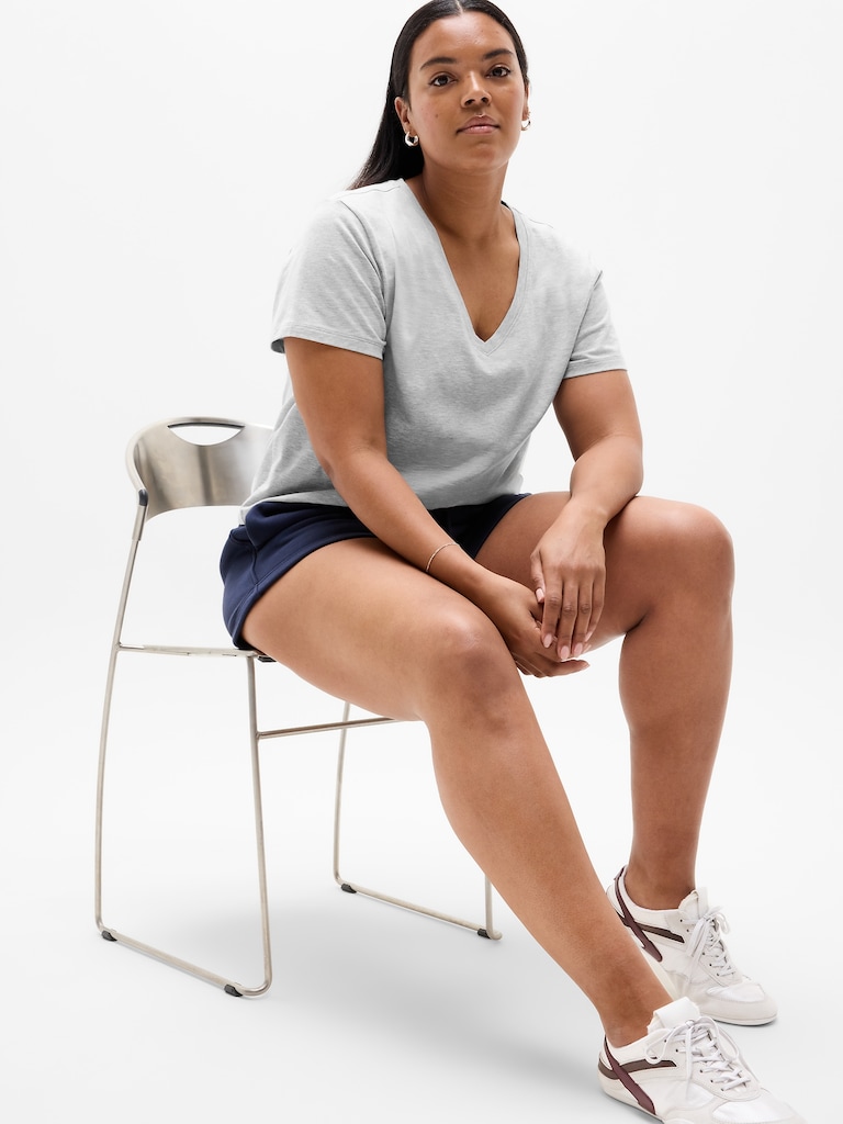 Essential V-Neck Tee