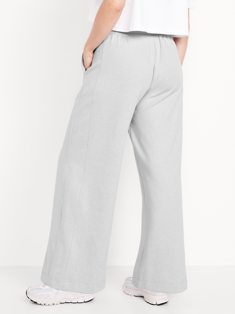 Extra High-Waisted Dynamic Fleece Wide-Leg Sweatpants
