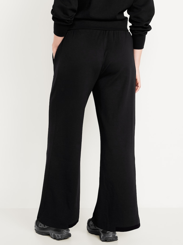 Extra High-Waisted Dynamic Fleece Wide-Leg Sweatpants