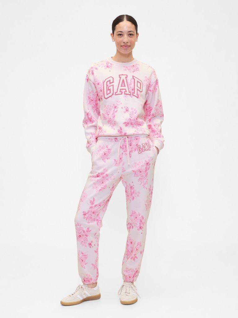 Gap Logo Sweatshirt