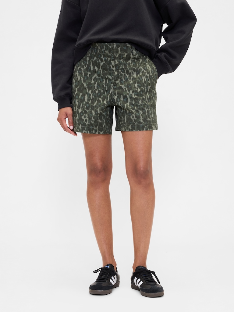 5" Mid Rise Downtown Khaki Shorts