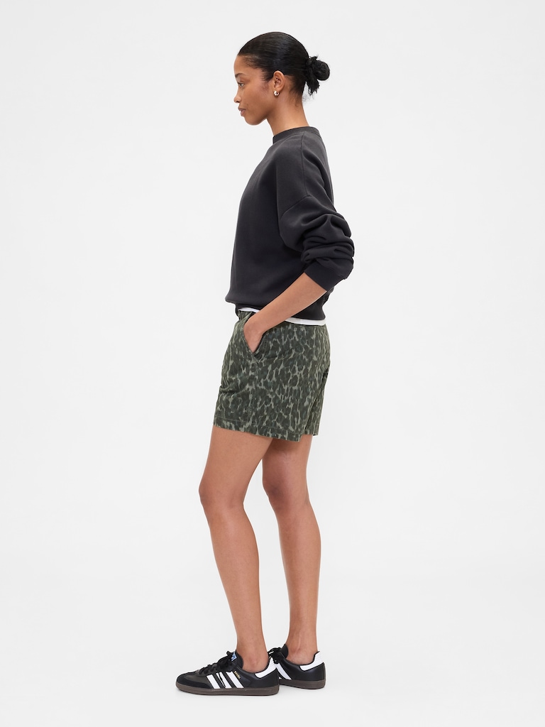 5" Mid Rise Downtown Khaki Shorts