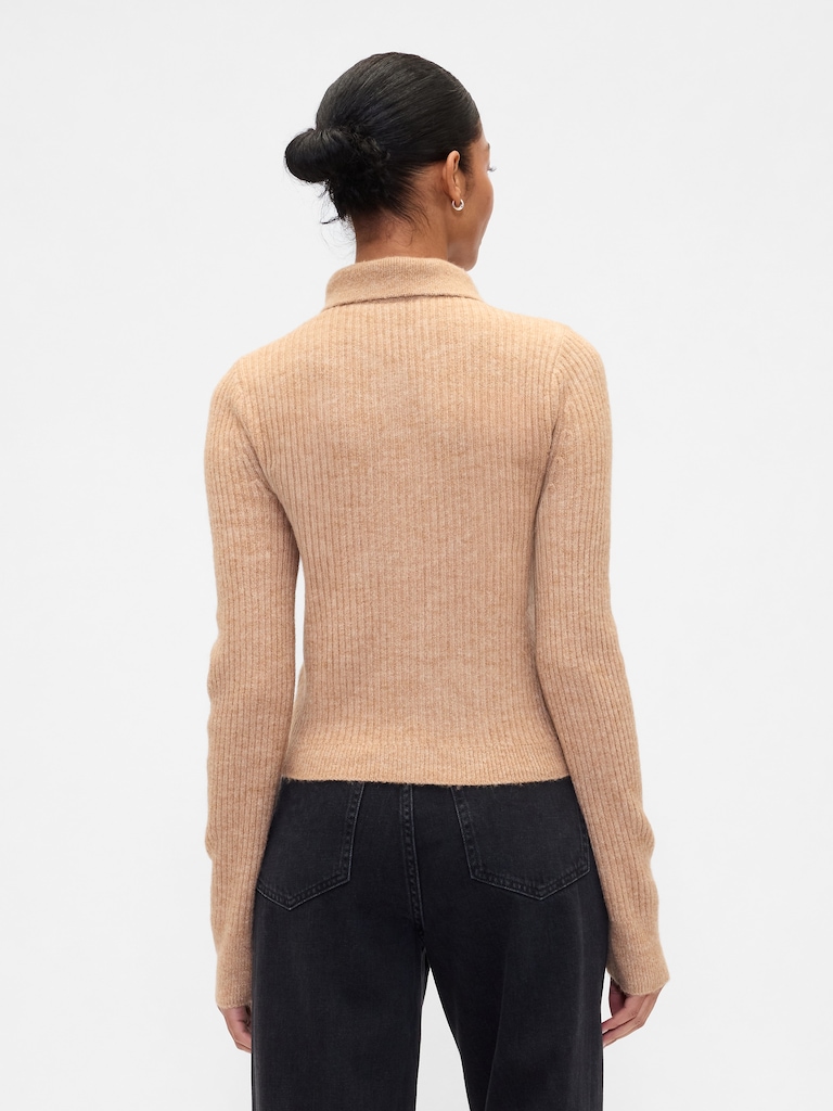 Fitted Cropped Collared Cardigan