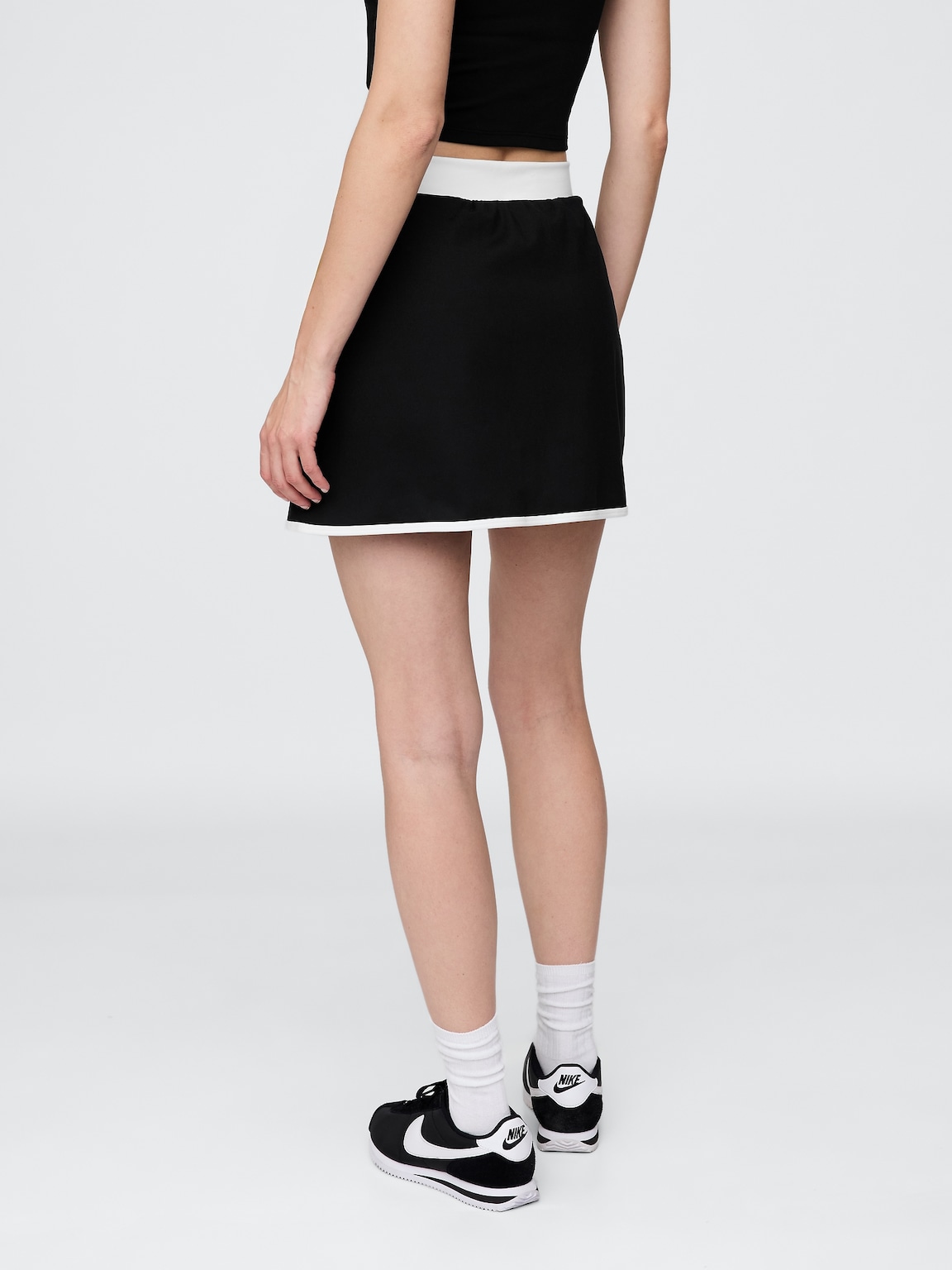 GapFit Power Exercise Skort