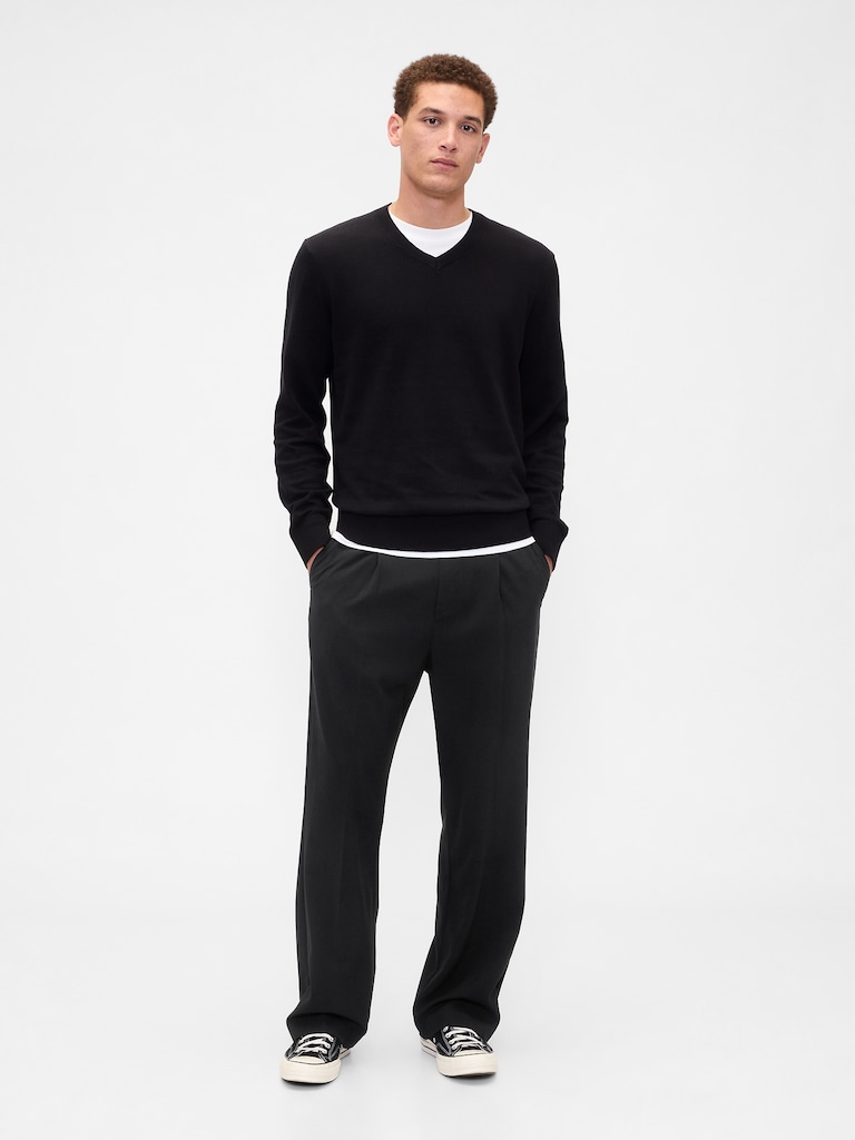 Relaxed Pleated Trousers