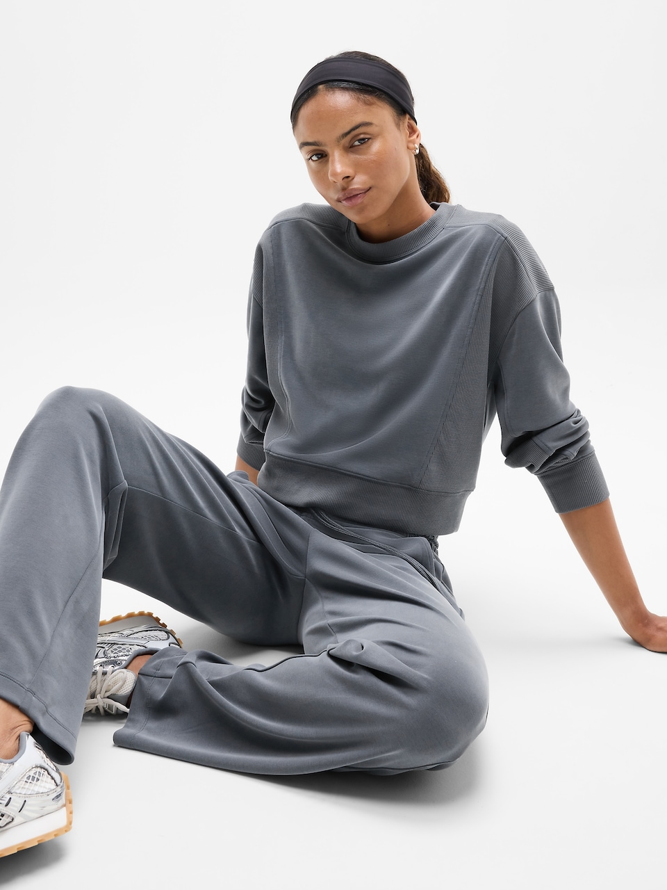 Seasoft Rib Crewneck Sweatshirt