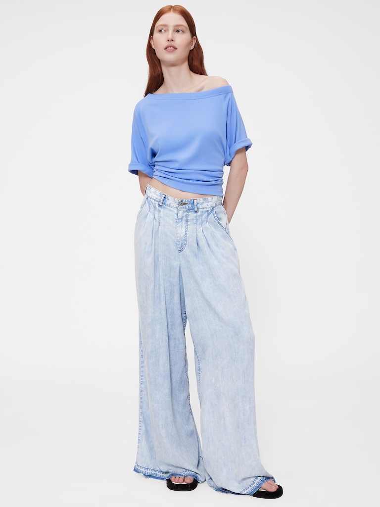 GapStudio Modern Off-Shoulder Top