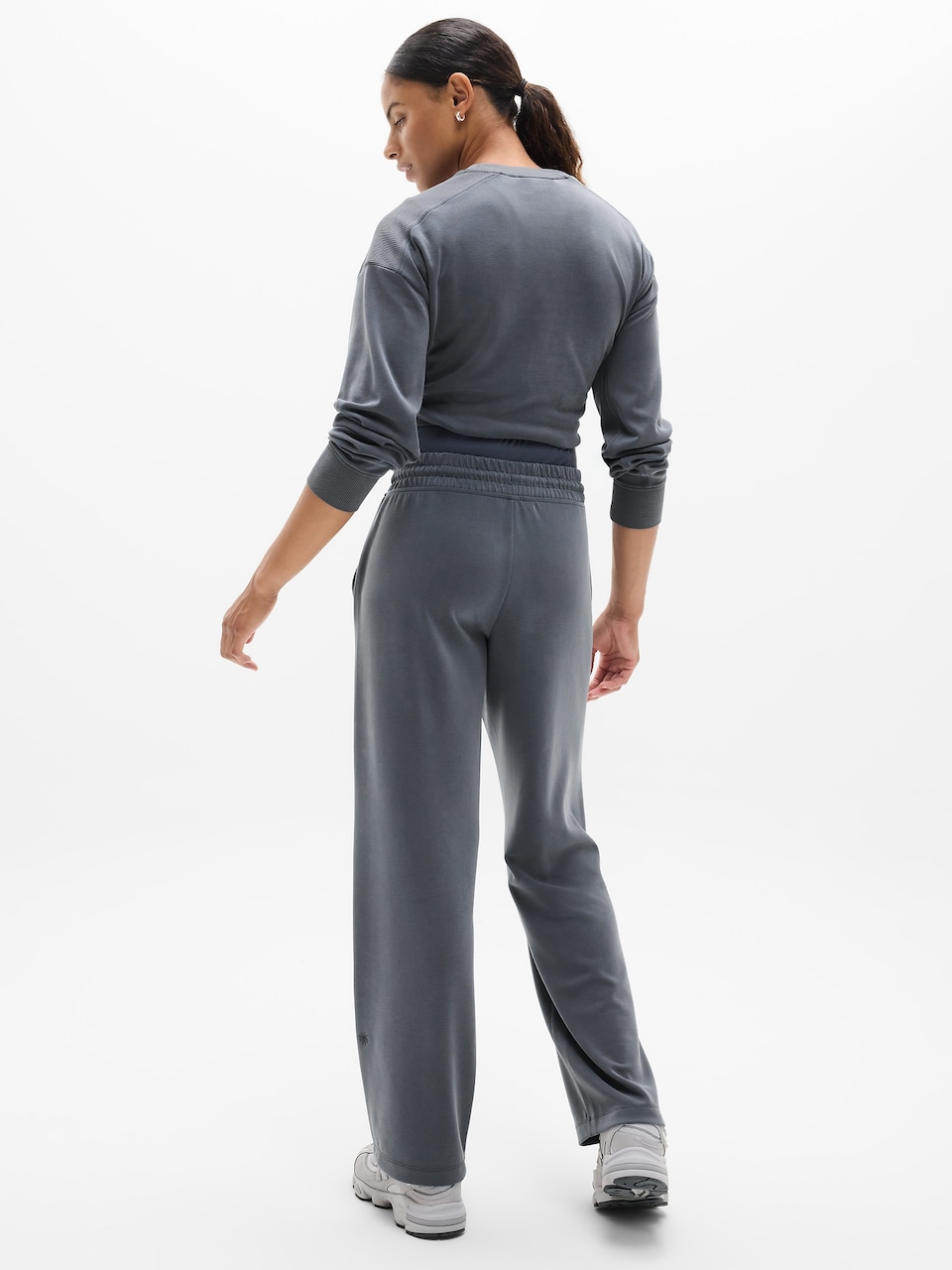 Seasoft Mid Rise Straight Pant