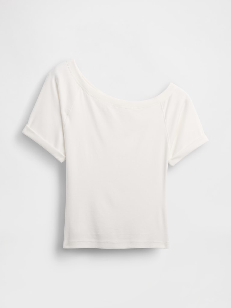 GapStudio Modern Off-Shoulder Top