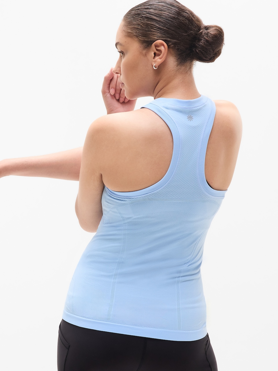 Momentum Seamless Tank