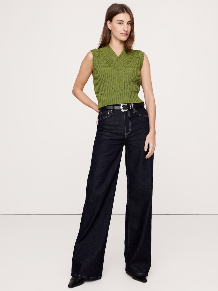 Cotton V-Neck Cropped Sweater Vest