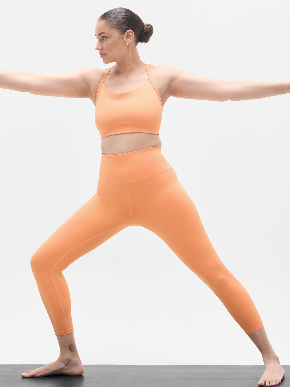 Elation Ultra High Rise 7/8 Legging