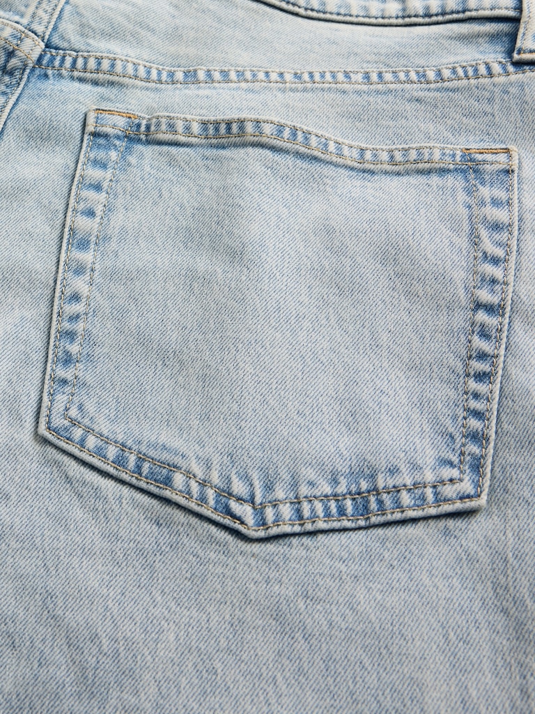 Low Rise '90s Loose Jeans