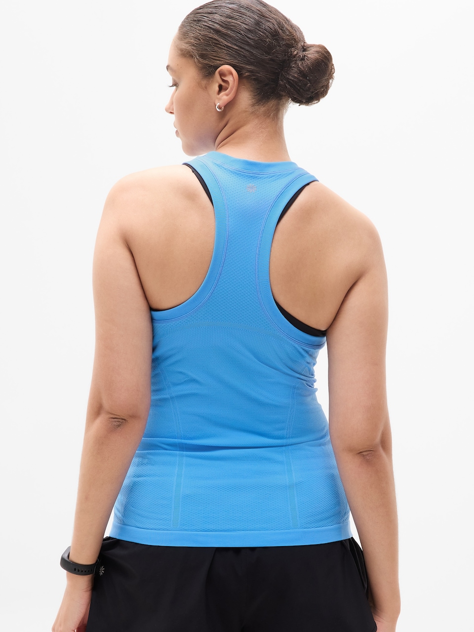 Momentum Seamless Tank
