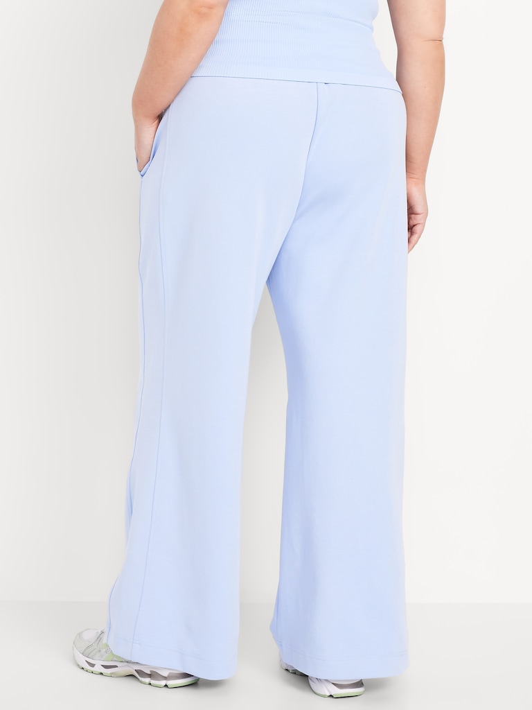 Extra High-Waisted Dynamic Fleece Wide-Leg Sweatpants