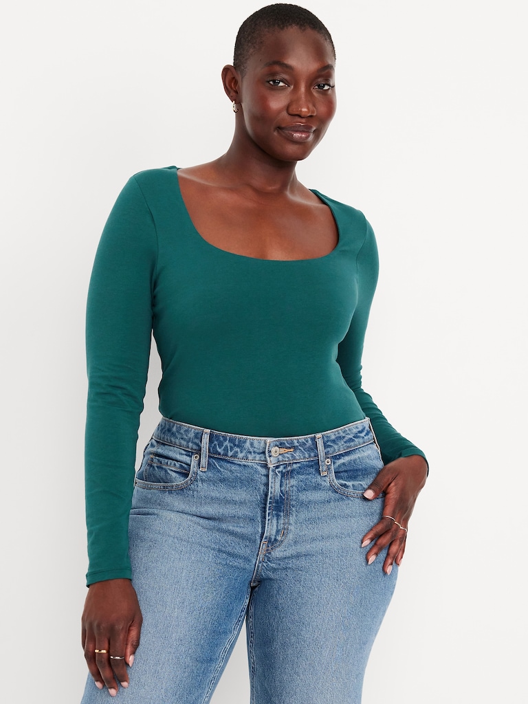 Fitted Double-Layer Scoop-Neck Top