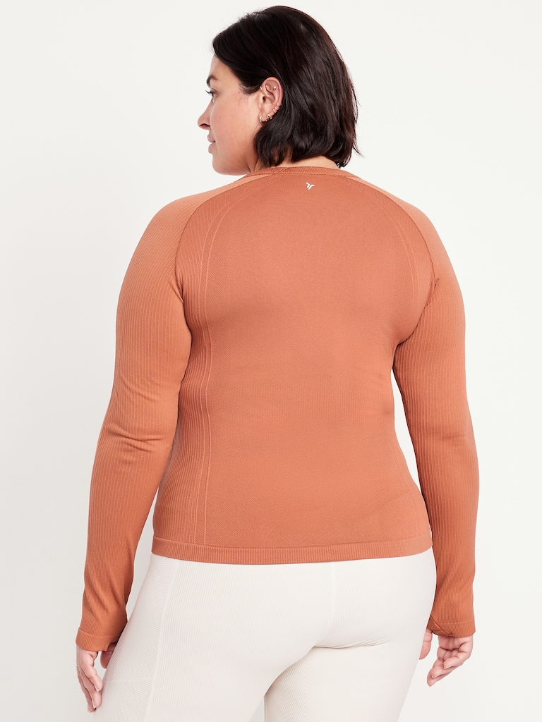 Fluid Seamless Fitted Top