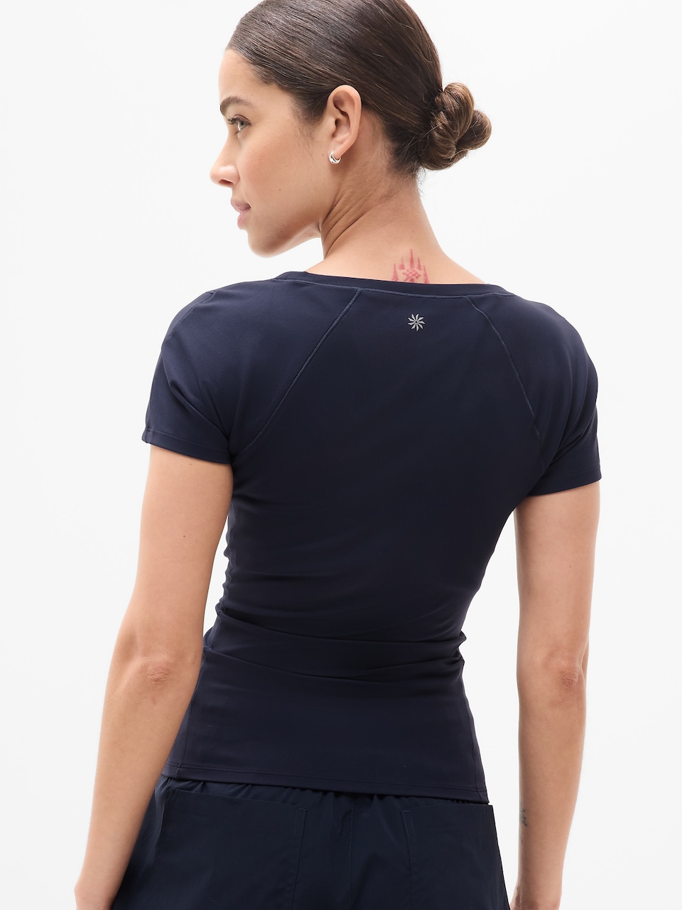 Transcend Scoop Tee