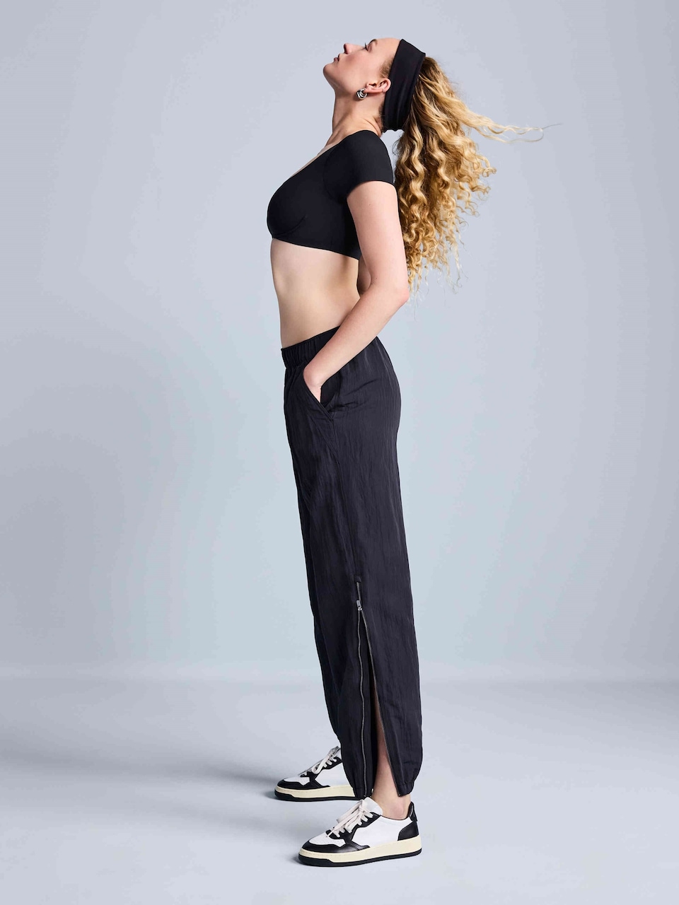 Pursuit Mid Rise Zip Jogger